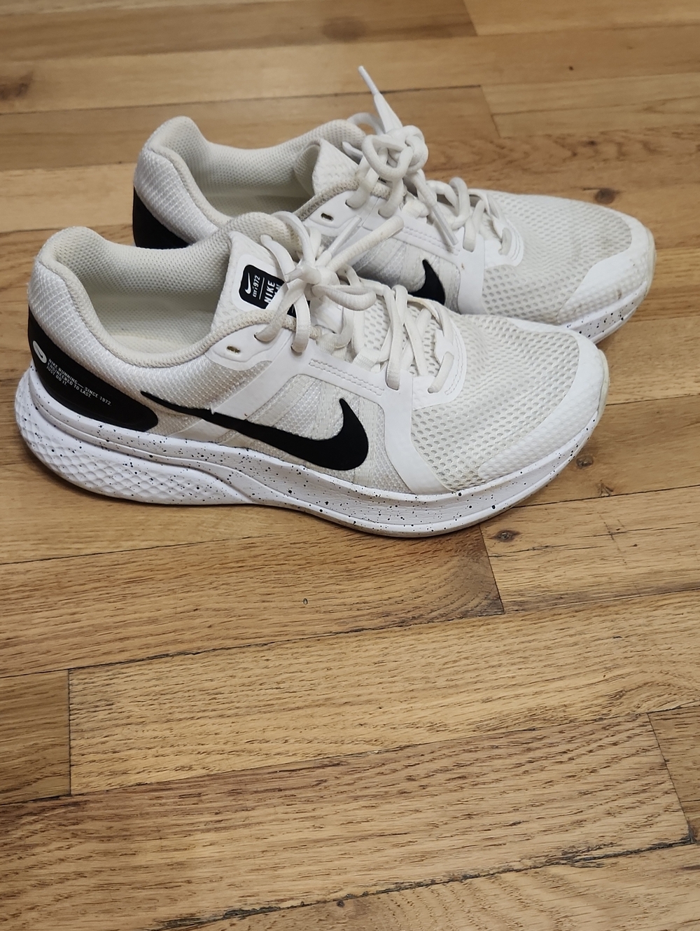 Nike Run Swift 2 Women's White Mesh Running Sneakers